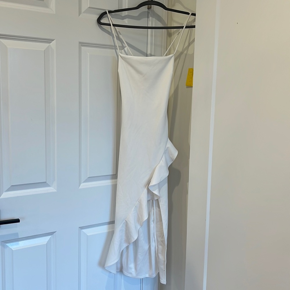 Windsor Add some flair ruffle detail mini dress